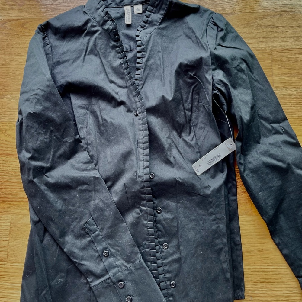 Women’s brand new top
